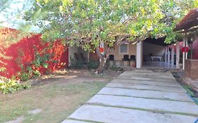 Casa em Paracuru a 5 minutos (de carro) do centro.